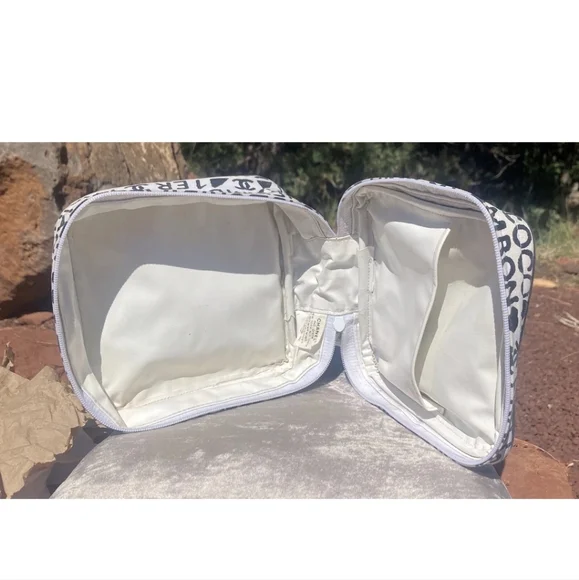 Vintage 1991 Chanel Alphabet Graphic Cosmetic Case - Picture 4 of 5